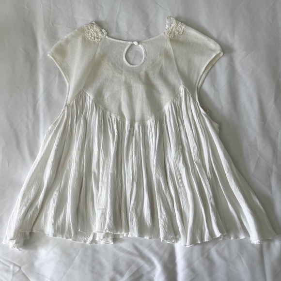 American Threads White Lace Flowy Blouse Size Small - Picture 5 of 10